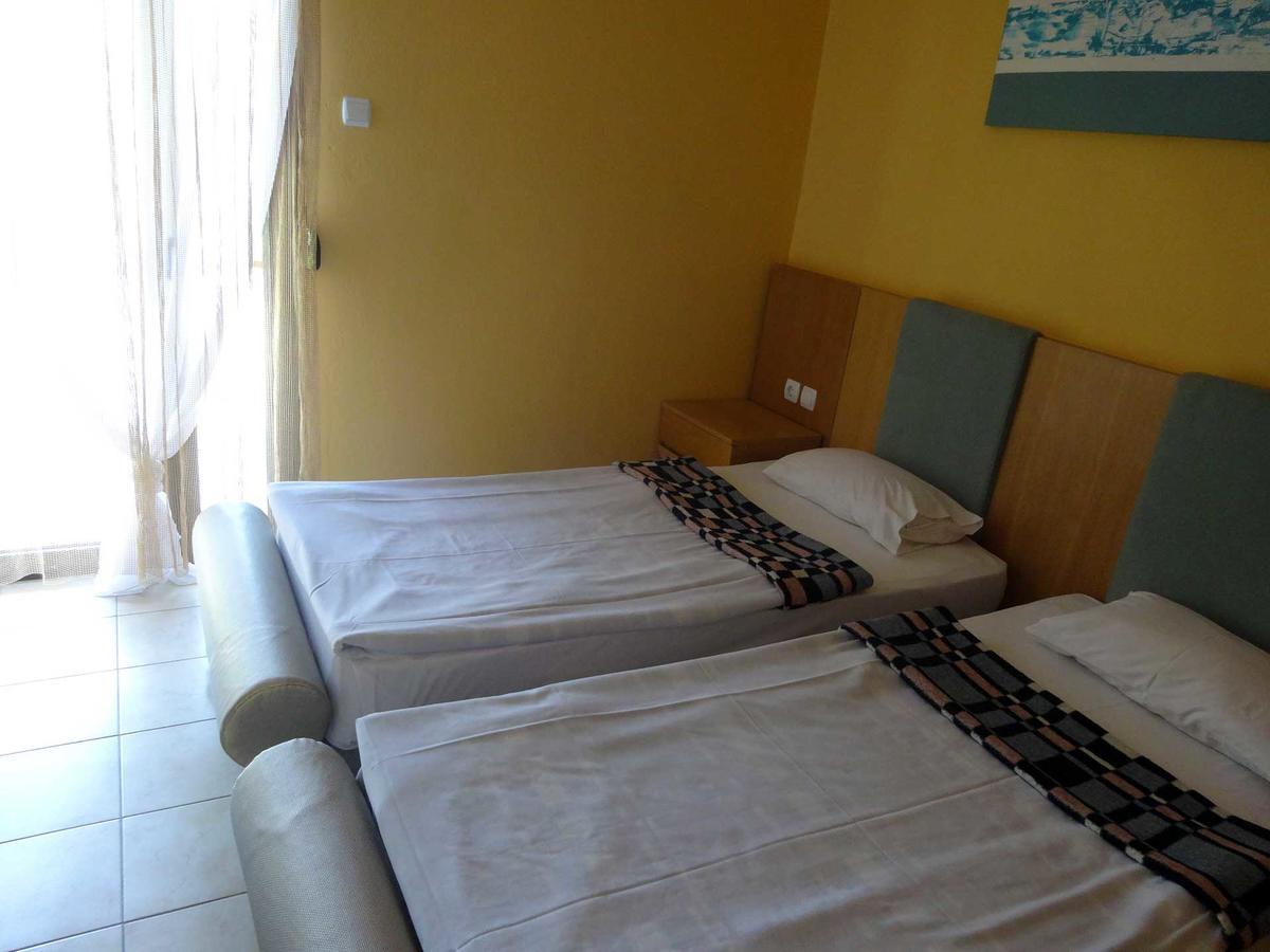Villa Maria Apartments Полихроно Экстерьер фото