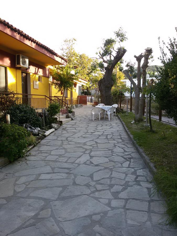 Villa Maria Apartments Полихроно Экстерьер фото