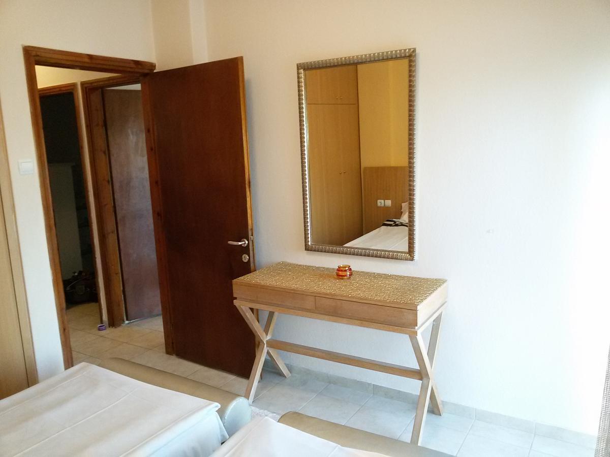 Villa Maria Apartments Полихроно Экстерьер фото