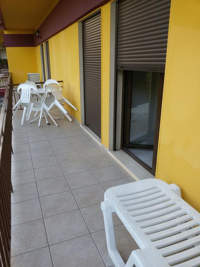 Villa Maria Apartments Полихроно Экстерьер фото
